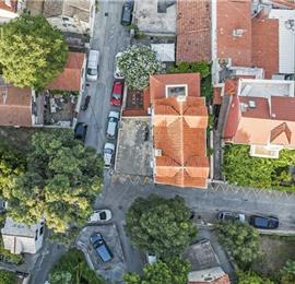 4-5 bedroom villa with Split City and Sea Views sleeps 8-10